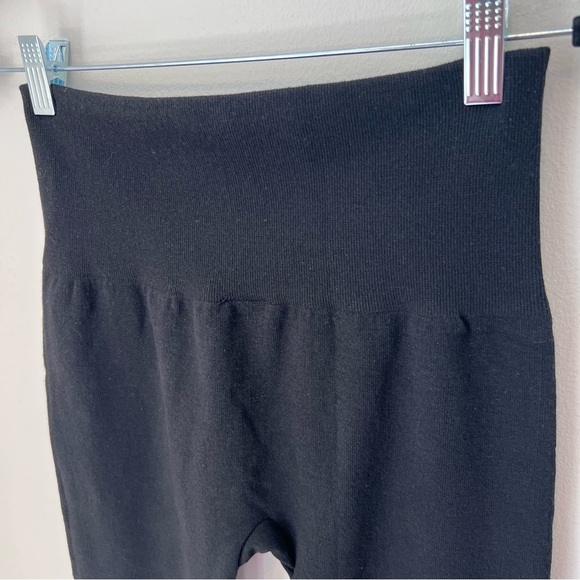 A‎ New Day Womens High Waist Ponte Leggings Knit Black Slimming Warm Large/XL - Picture 11 of 16